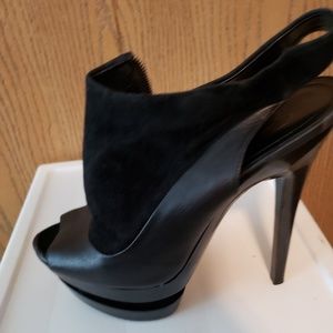 jessica simpson ankle booty zip up heels size 10